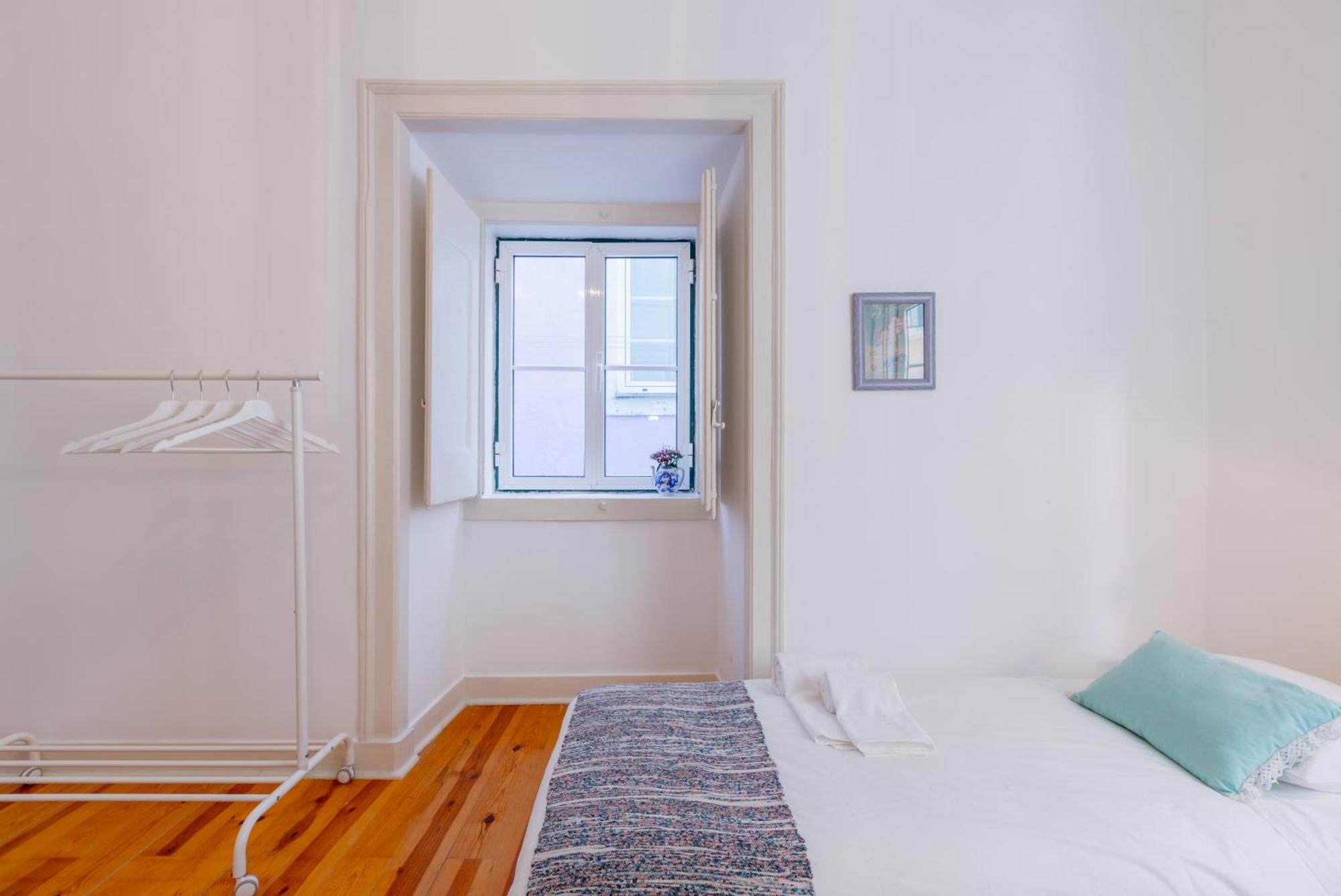 Spacious, Bright And Sunny Apartment, By Timecooler Lisboa المظهر الخارجي الصورة