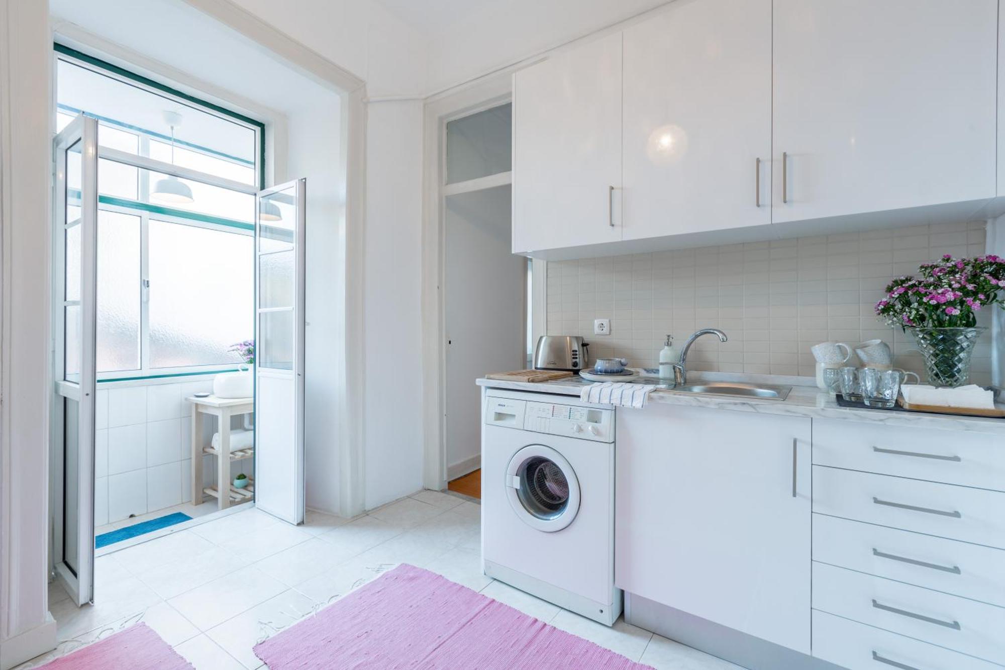 Spacious, Bright And Sunny Apartment, By Timecooler Lisboa المظهر الخارجي الصورة